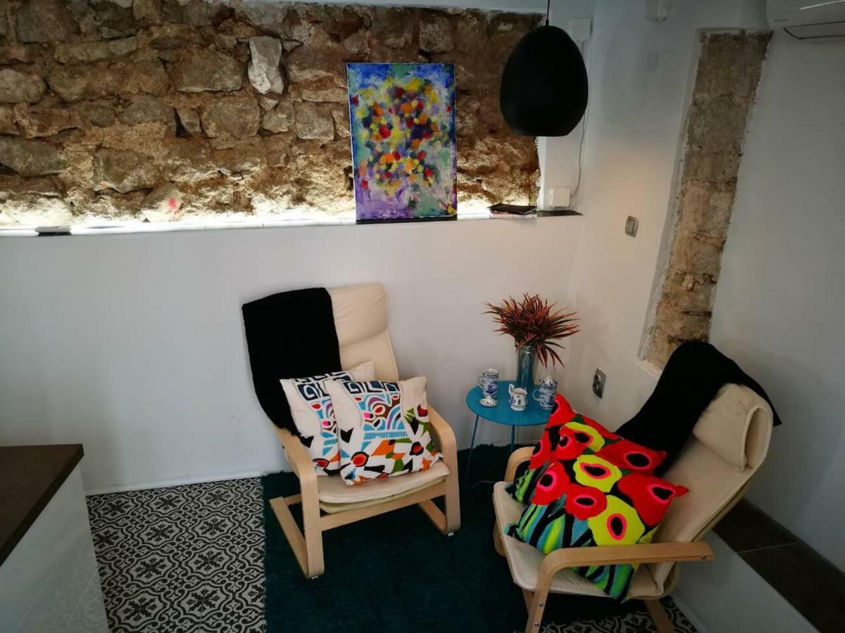 Apartment Cres Studio Till Apartment