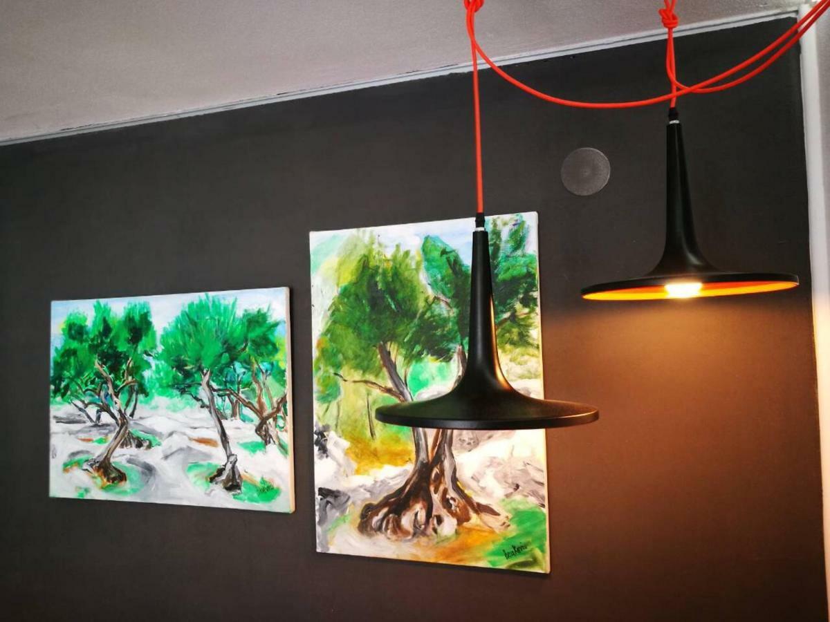 Cres Studio Till Apartment Cres